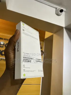 New Apple iPhone 16 128 GB Black