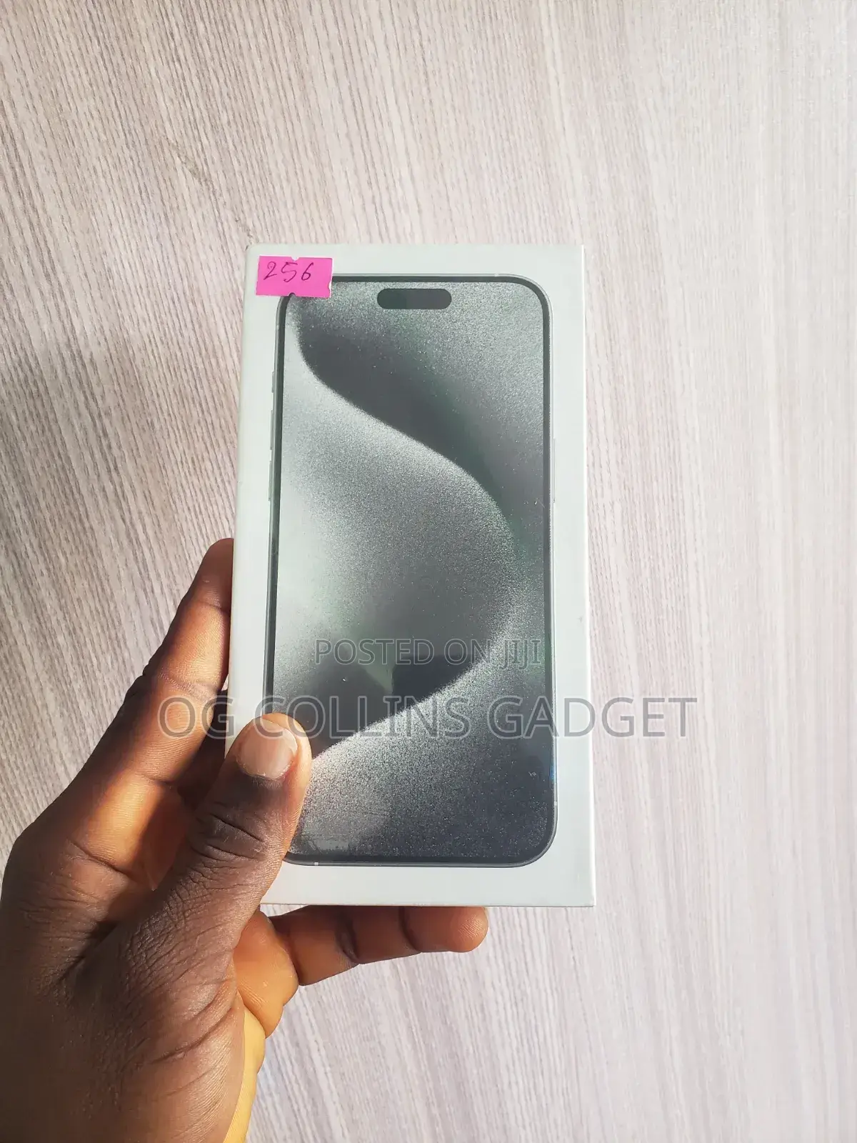 New Apple iPhone 15 Pro Max 256 GB Silver