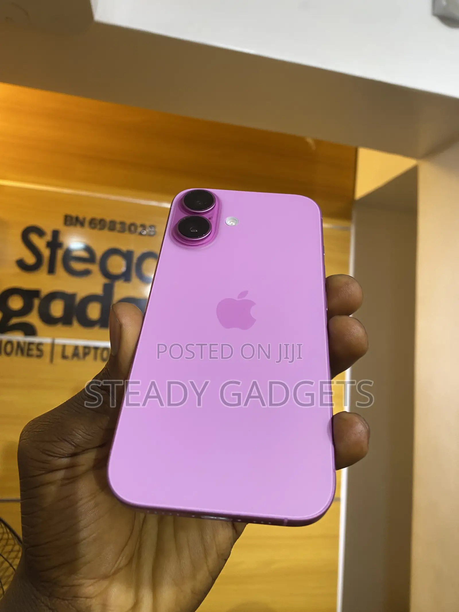 Apple iPhone 16 128 GB Pink