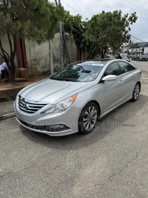 Hyundai Sonata Limited 2.0T Sedan (2.0L 4cyl 6A) 2013 Silver