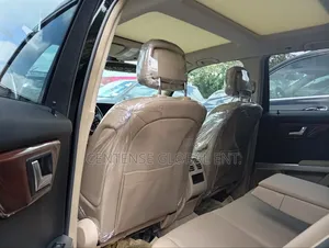 Mercedes-Benz GLK-Class 2010 Black