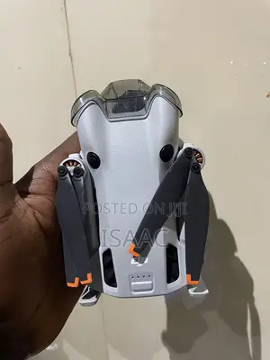Dji Mini 4 Pro Drone + Dji Rc 2 Controller (Like New)