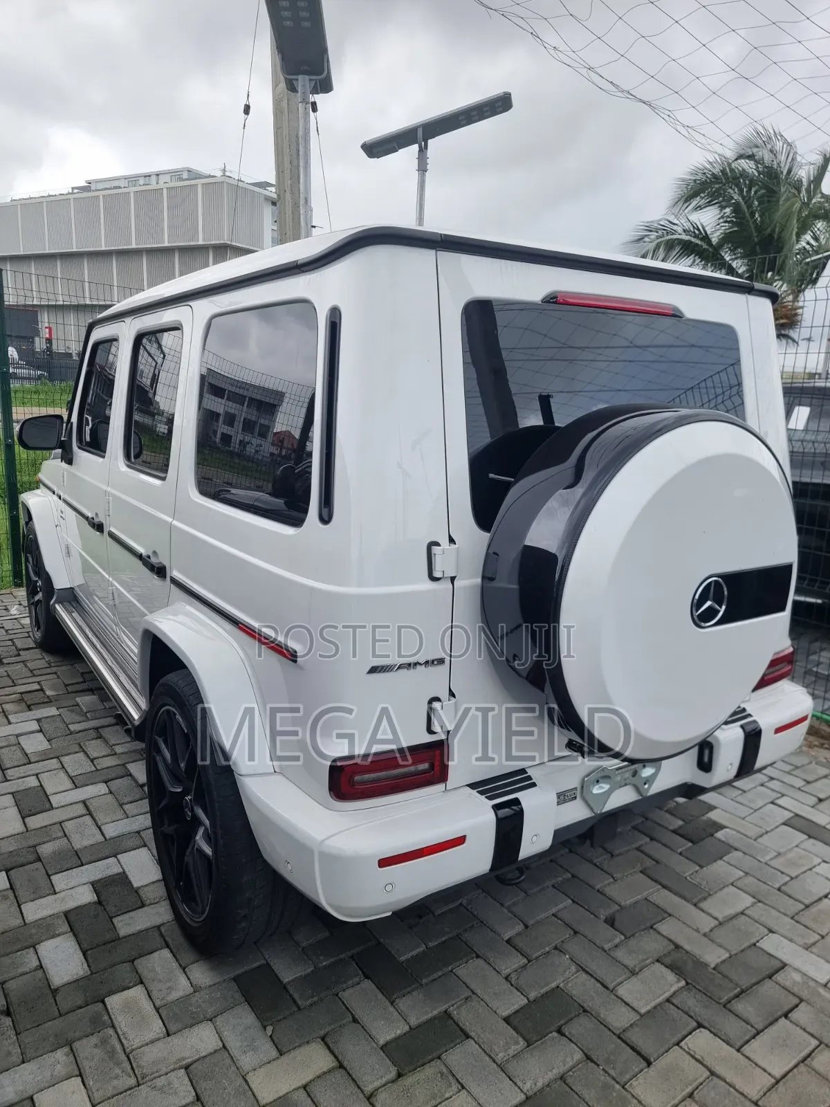 Mercedes-Benz G-Class 2021 White