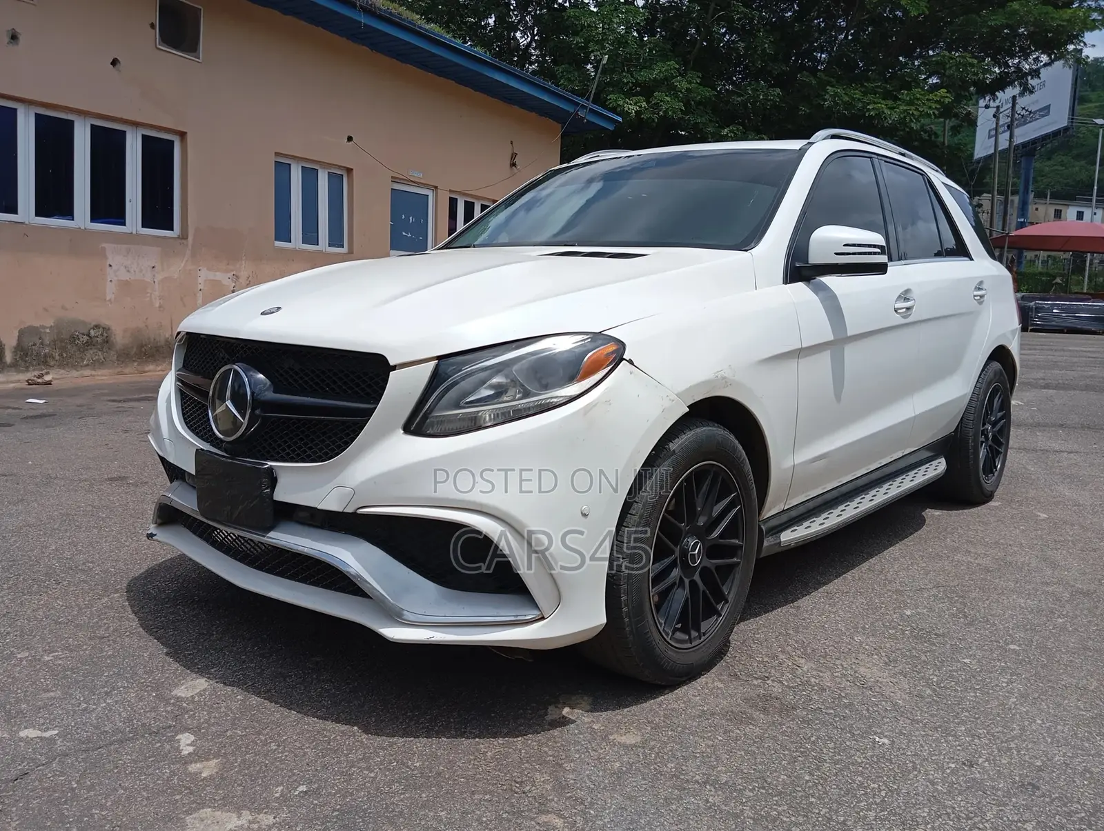 Mercedes-Benz GLE-Class 2016 White