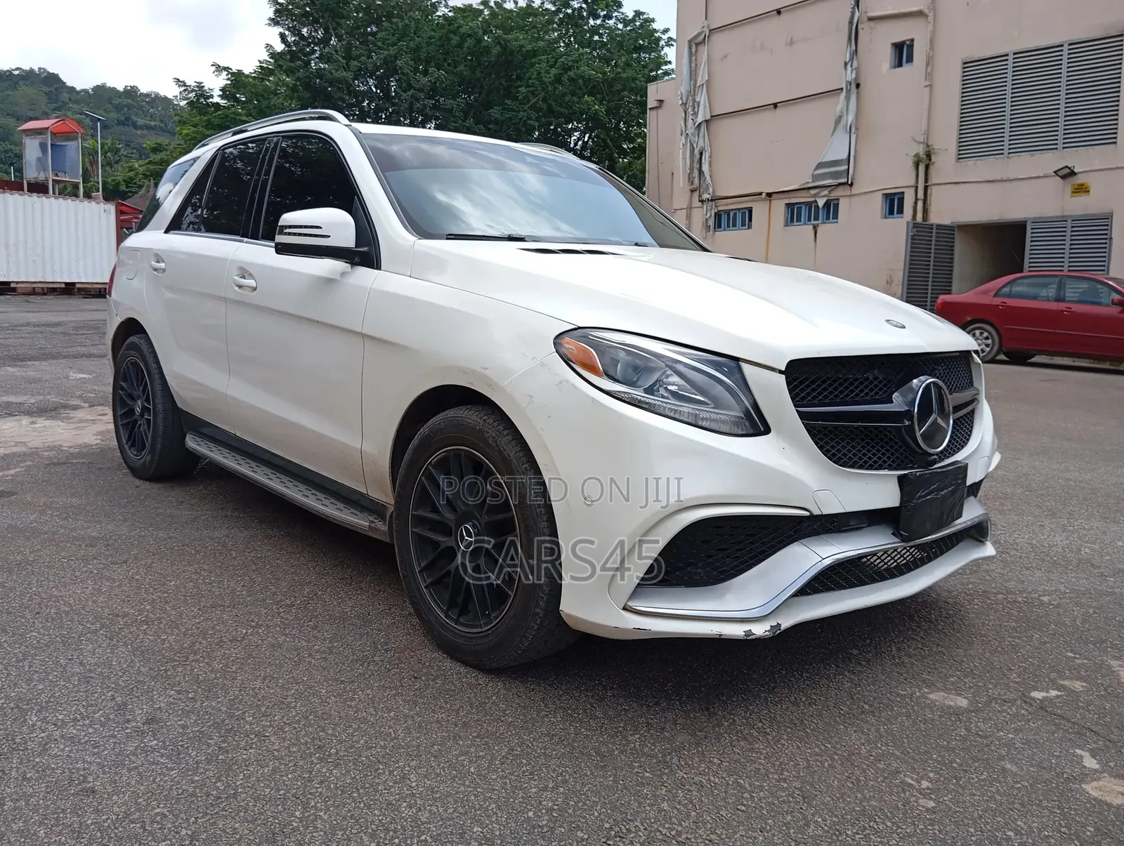 Mercedes-Benz GLE-Class 2016 White