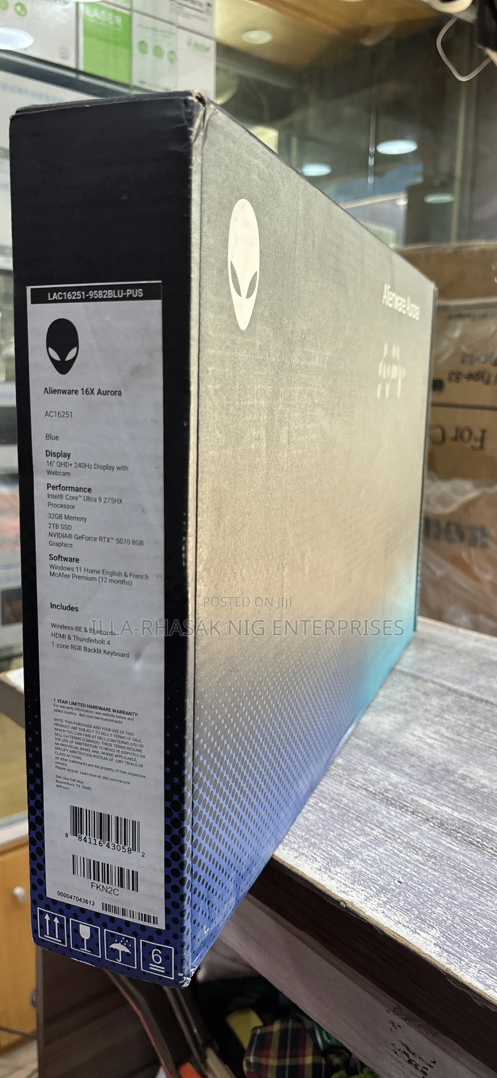 New Laptop Alienware 16 Aurora 32GB Intel Core Ultra 9 SSD 2T