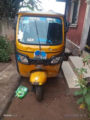 TVS Apache 180 RTR 2018 Yellow