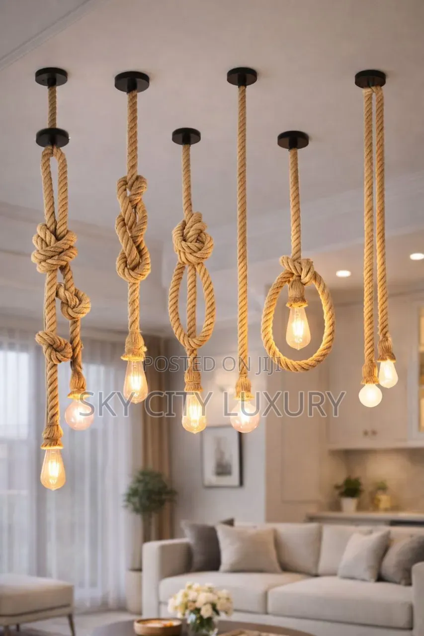Castal Dropping Pendant Light