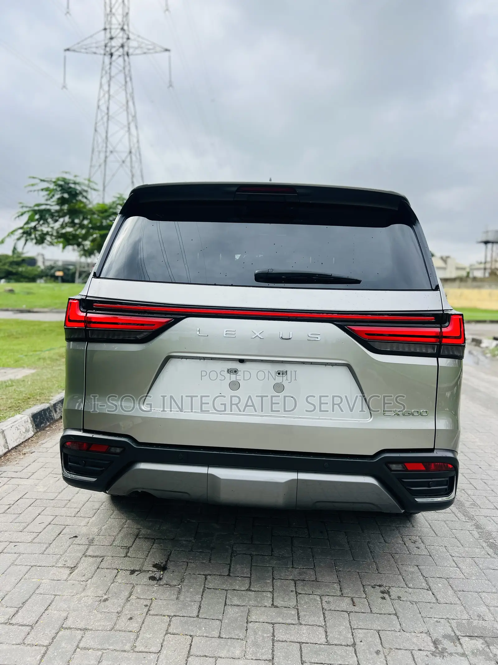Lexus LX 600 2023 Gray