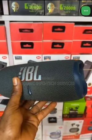 JBL Charge 5 Speaker