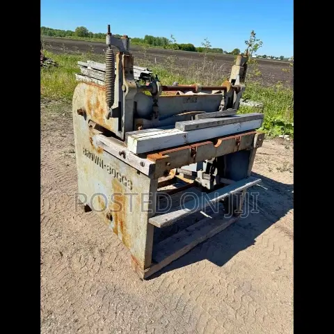 Brown Boggs Shear