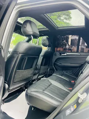 Mercedes-Benz GLE-Class GLE 400 4MATIC 2018 Gray