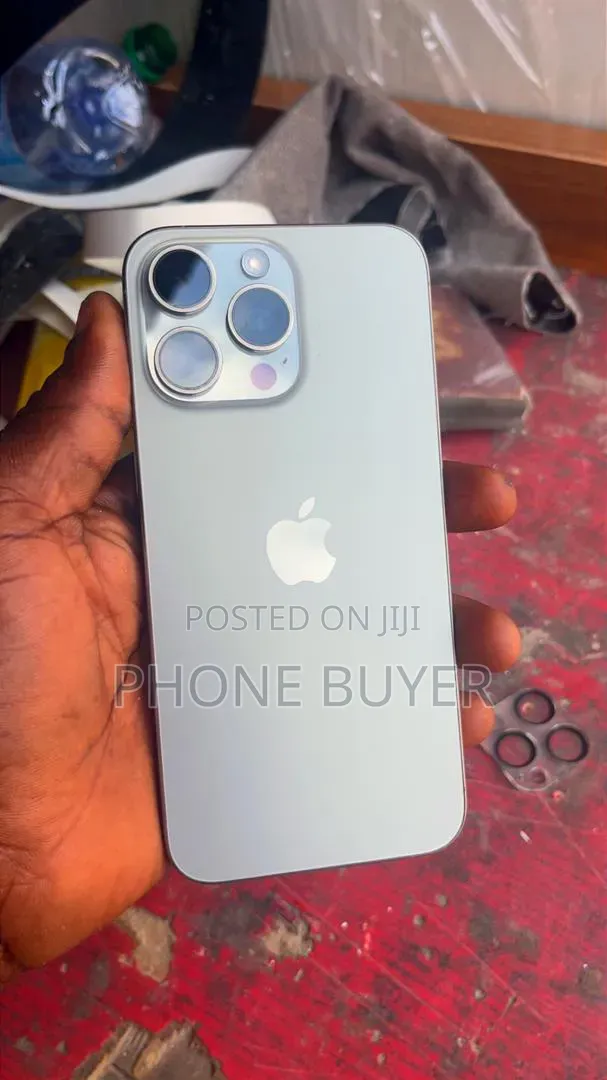 Apple iPhone 15 Pro Max 512 GB Silver