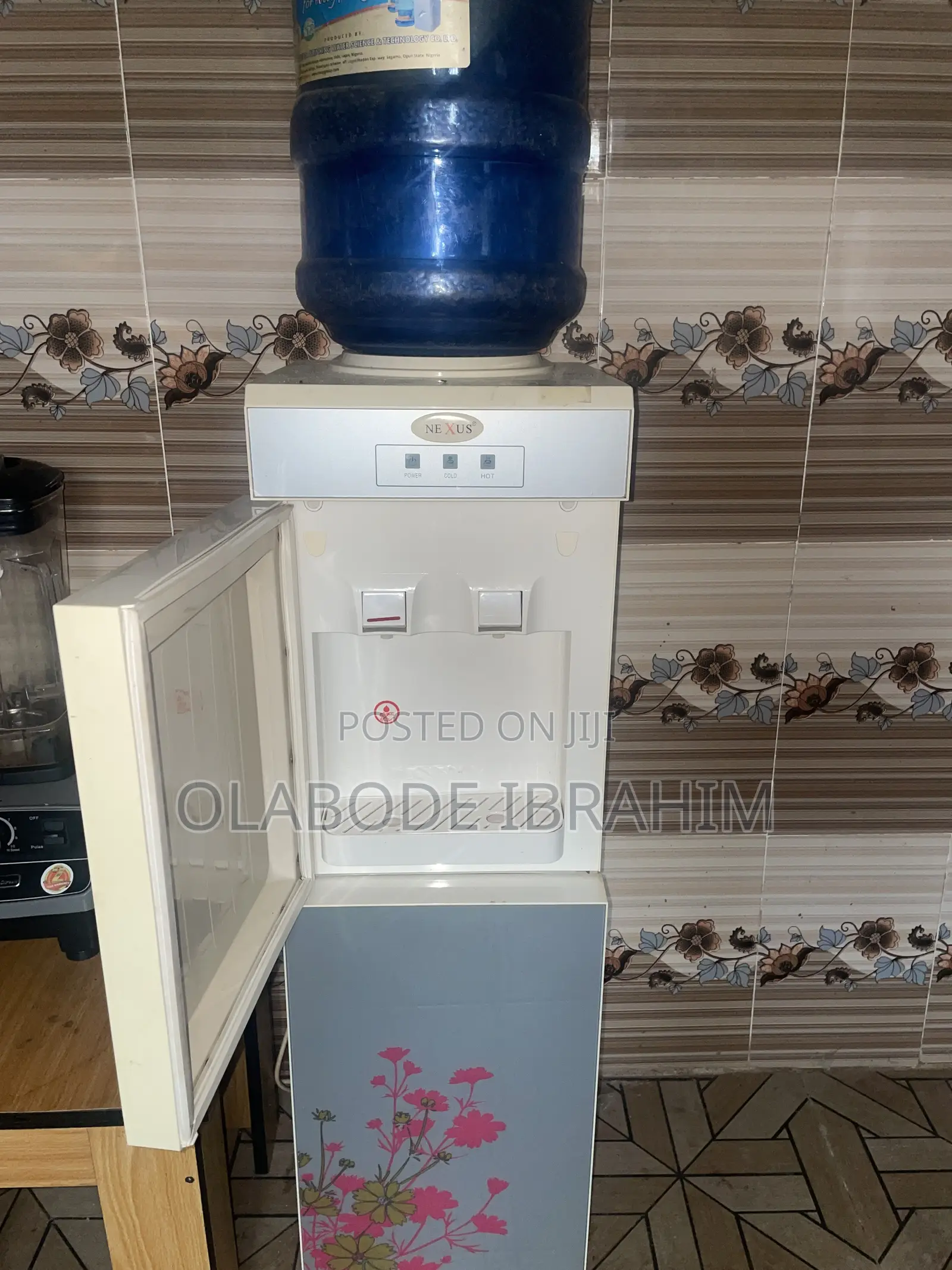 Hot and Cold Water Dispenser