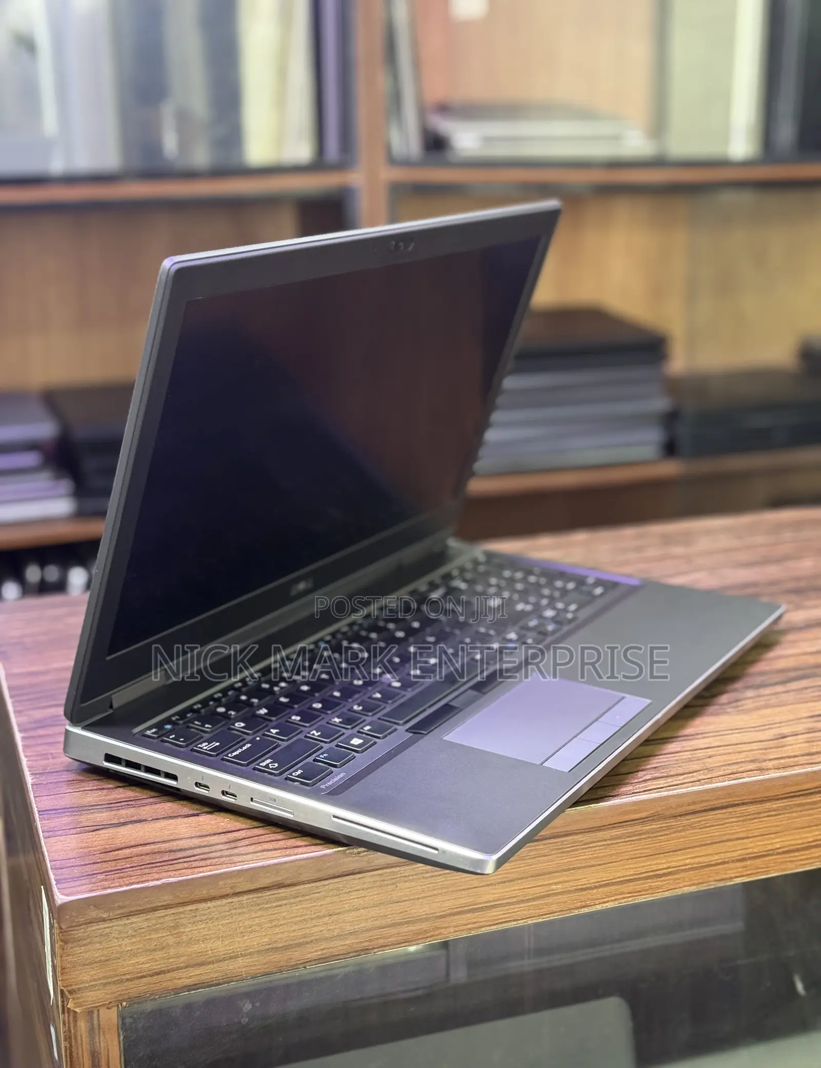 Laptop Dell Precision 7540 32GB Intel Core i7 SSD 1T