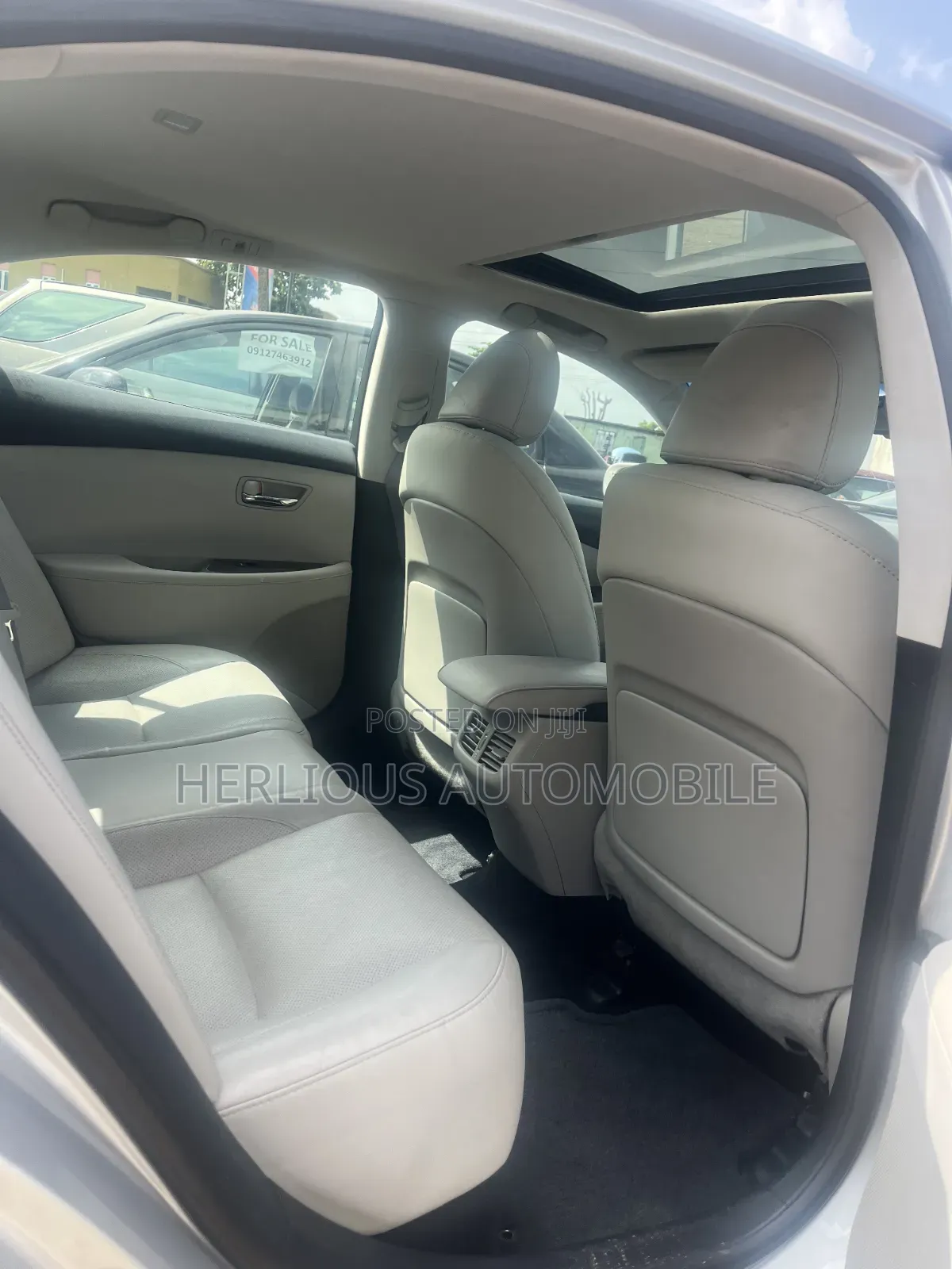 Lexus ES 350 2011 Silver