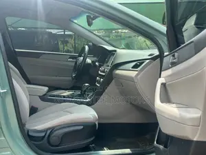 Hyundai Sonata 2018 Green
