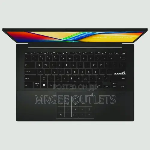 New Laptop Asus 8GB Intel SSD 256GB