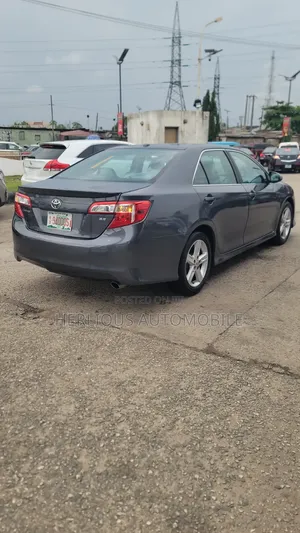 Toyota Camry 2013 Gray