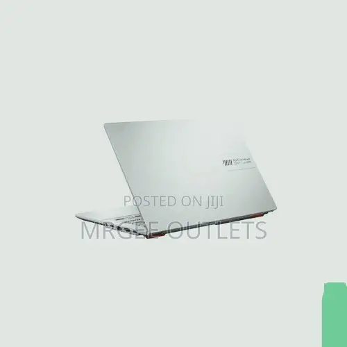New Laptop Asus 8GB Intel SSD 256GB