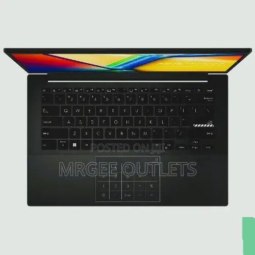 New Laptop Asus 8GB Intel SSD 256GB