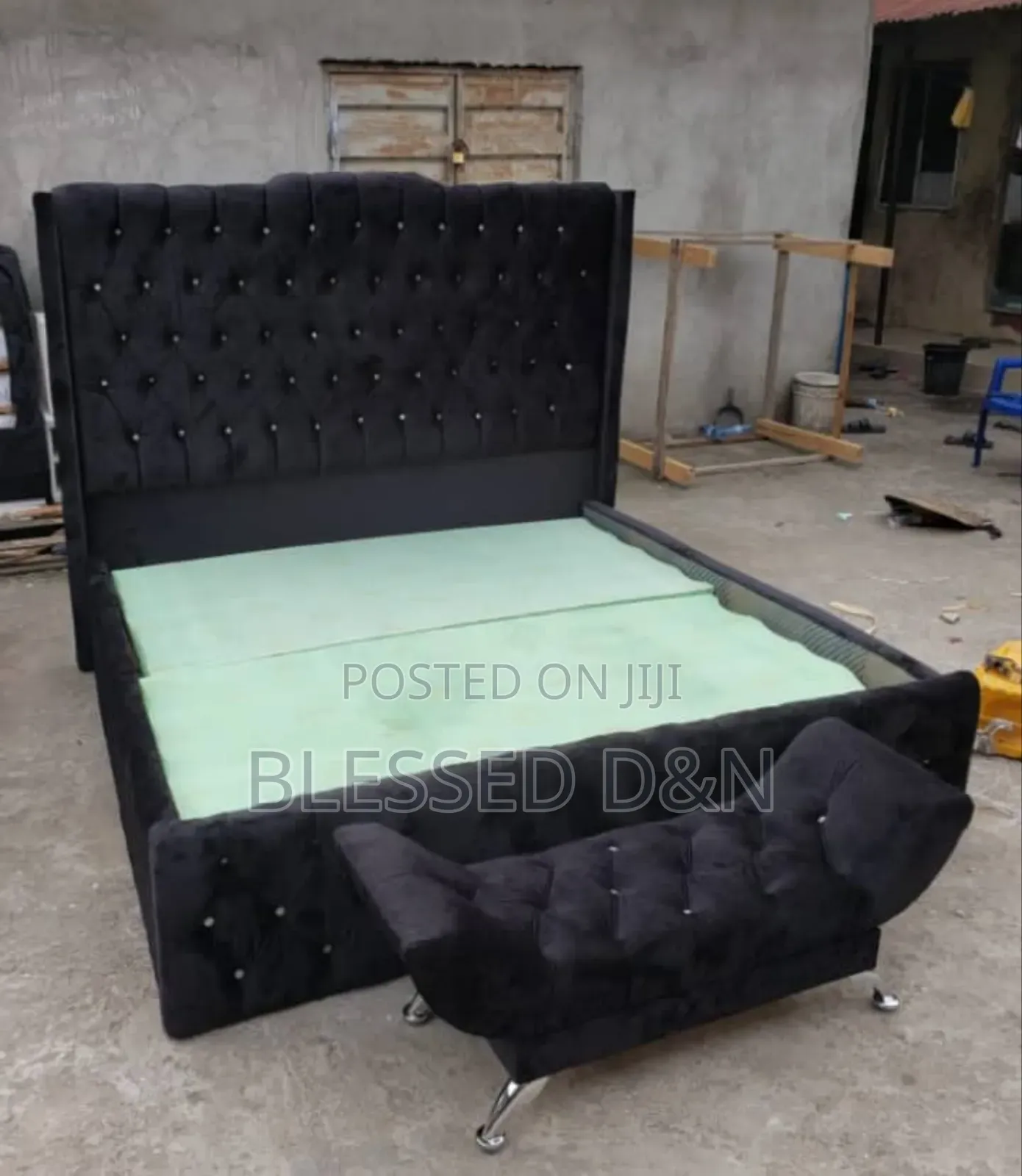 6/6 Bed Frame Clean Black