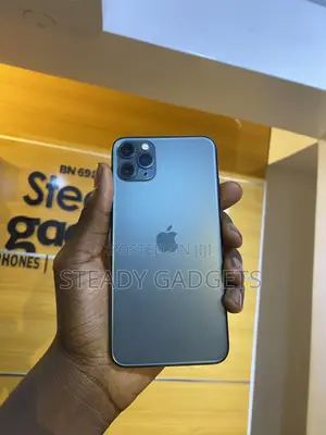 Apple iPhone 11 Pro Max 64 GB Green