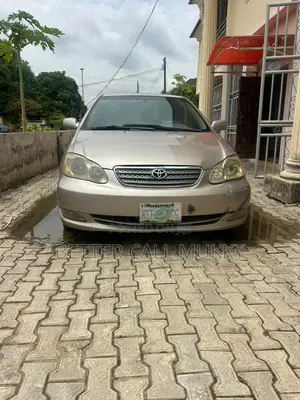 Toyota Corolla Sedan Automatic 2003 Gold