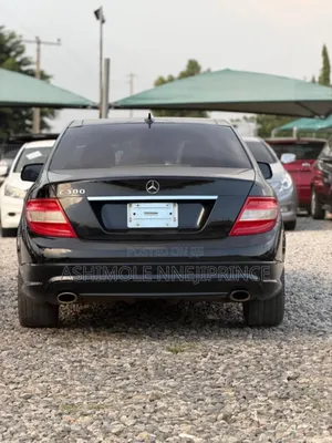 Mercedes-Benz C300 Luxury Sedan AWD (3.0L 6cyl 7A) 2008 Black