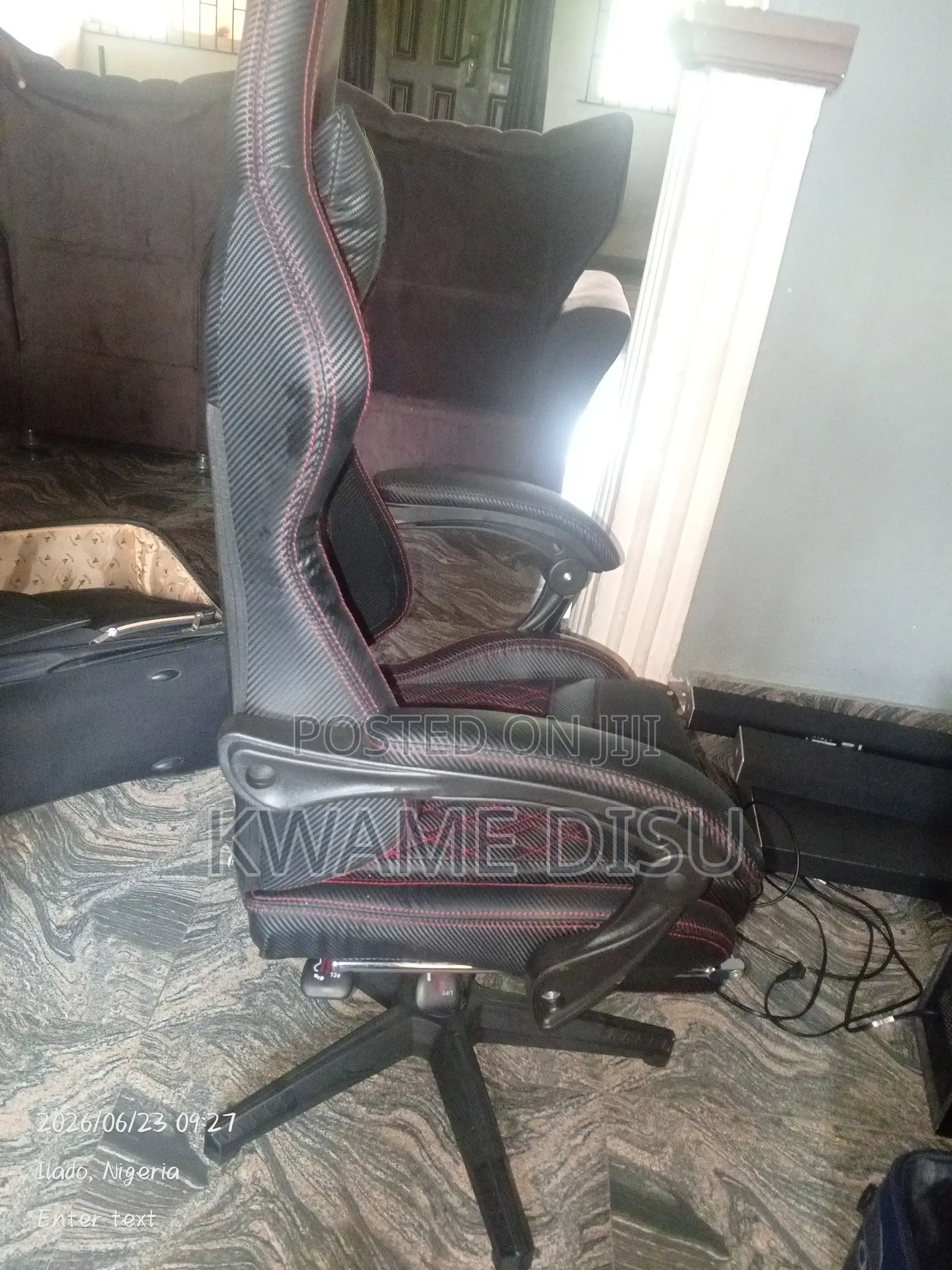 Sharp Gaming/Streaming Chair