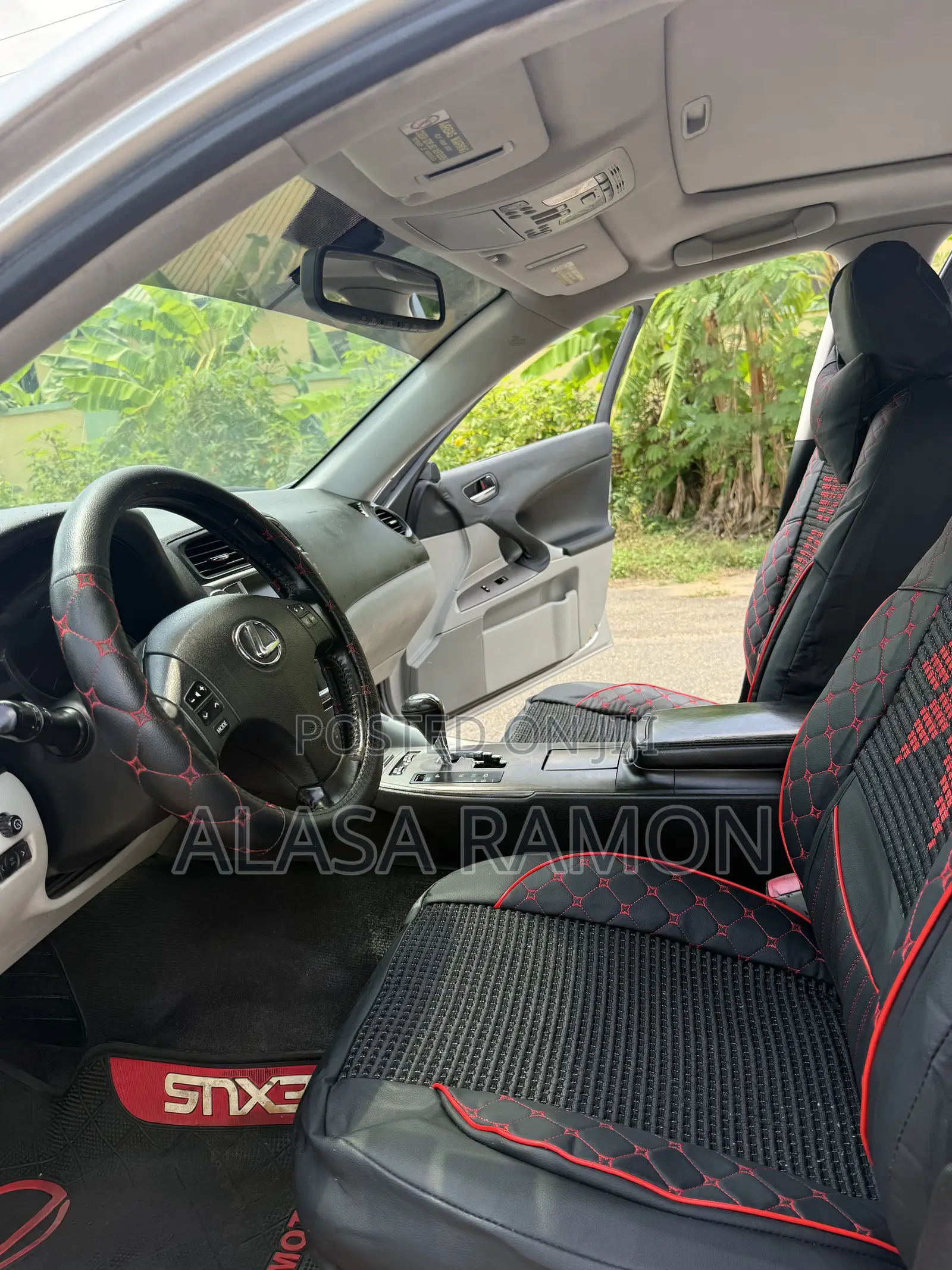 Lexus IS 250 2010 Silver