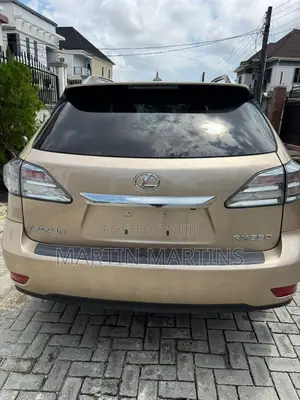Lexus RX 350 2010 Gold