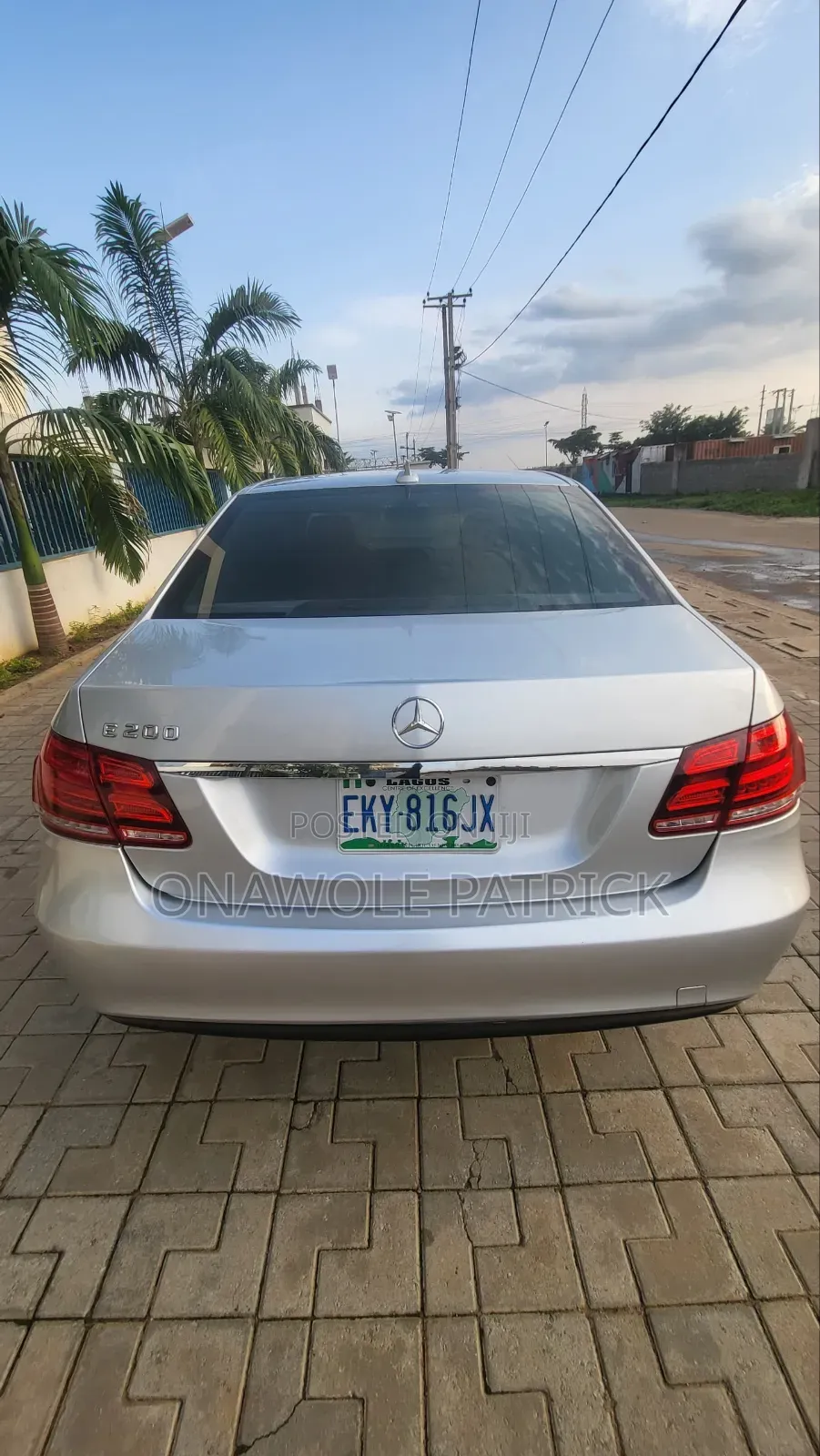 Mercedes-Benz E200 2014 Silver