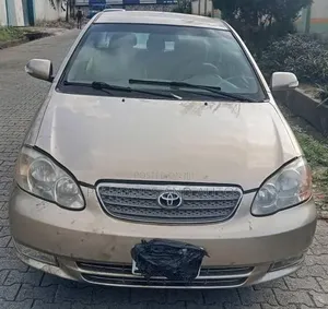 Toyota Corolla 2004 Gold