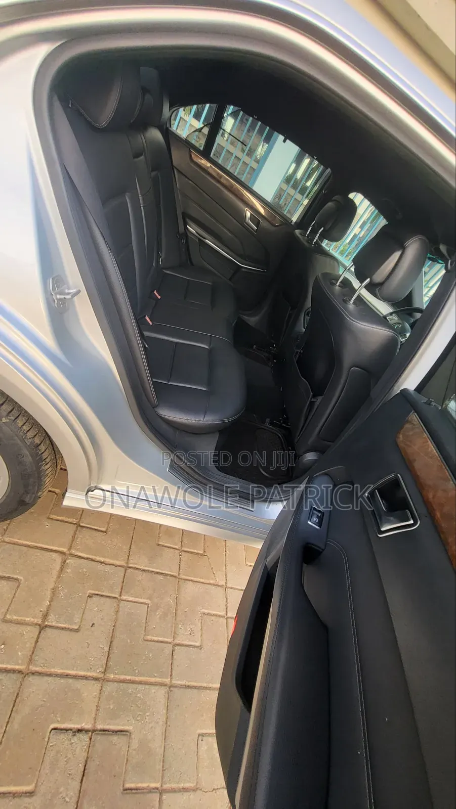 Mercedes-Benz E200 2014 Silver
