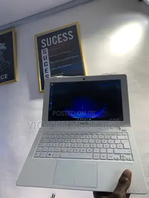 Laptop Asus X200CA 2GB Intel Celeron HDD 250GB