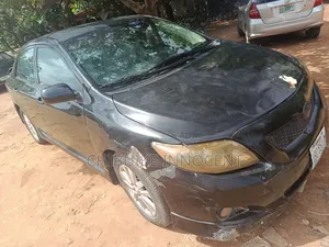 Toyota Corolla 2010 Black