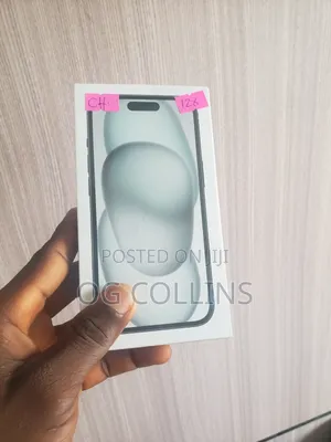 New Apple iPhone 15 128 GB Black