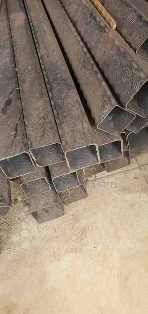 50x50x2mm Design Square Pipe