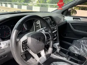 Hyundai Sonata Sport 2018 Black