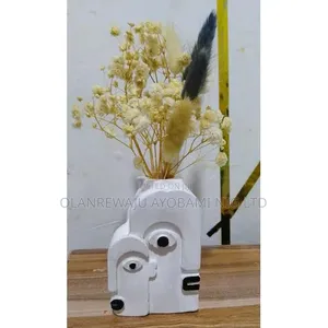 Abstract Face Vase