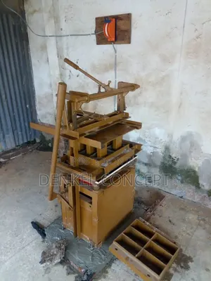 For Sale - Machine, Pallets, Generator, Bench Dumbbell