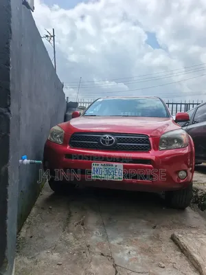 Toyota RAV4 2008 Red