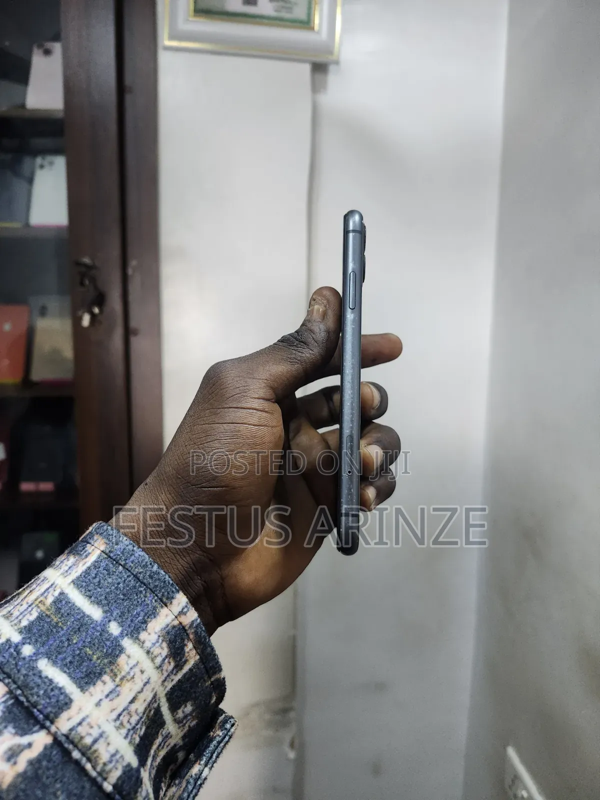 Apple iPhone 11 64 GB Black