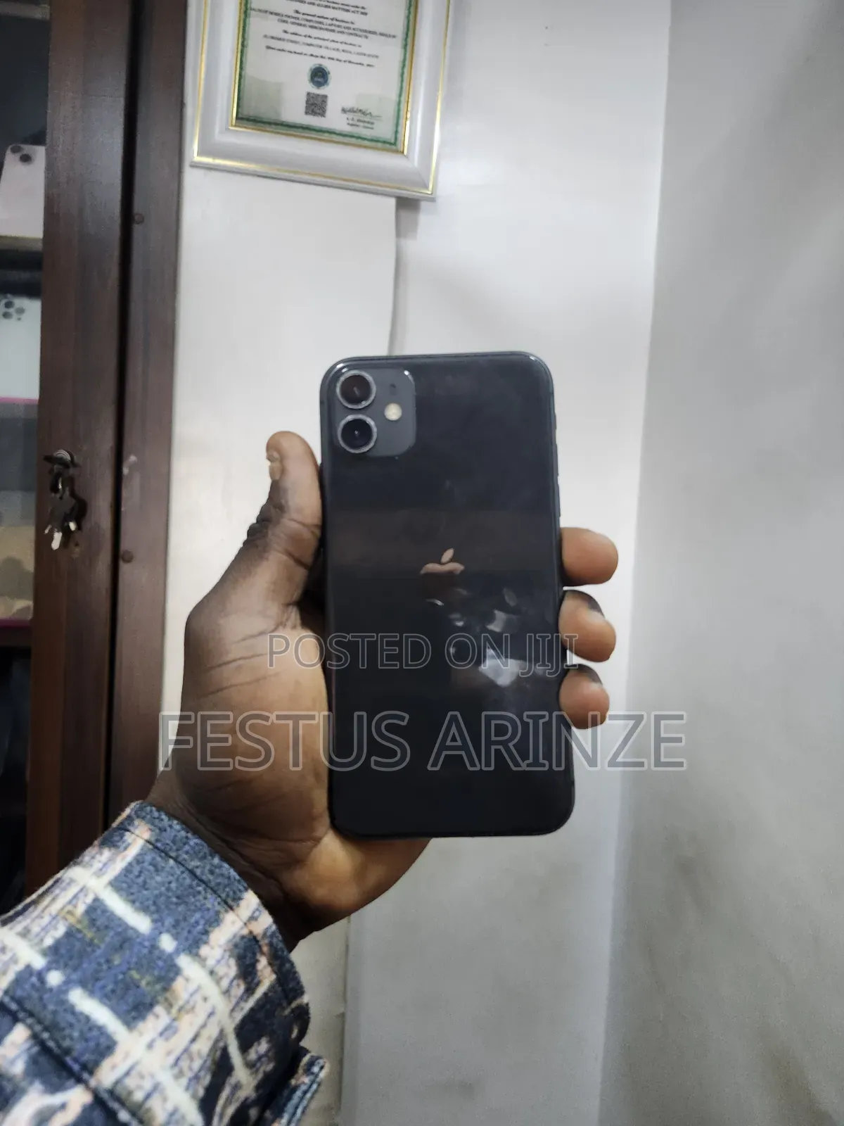 Apple iPhone 11 64 GB Black