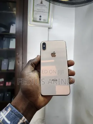 Apple iPhone XS Max 64 GB Gold