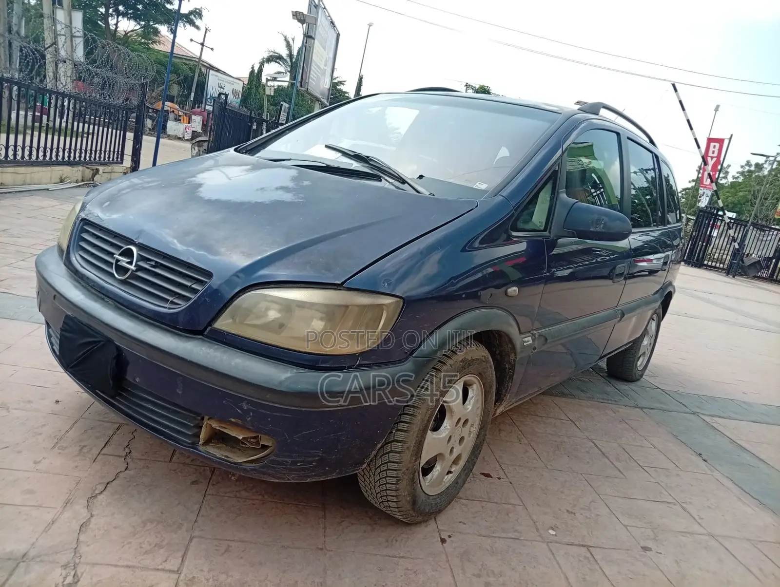 Opel Zafira 2004 Blue