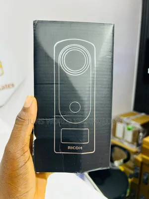 Ricoh Theta Z1