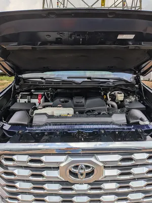 Toyota Tundra 2023 Blue