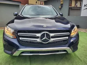 Mercedes-Benz GLC-Class 2017 Blue